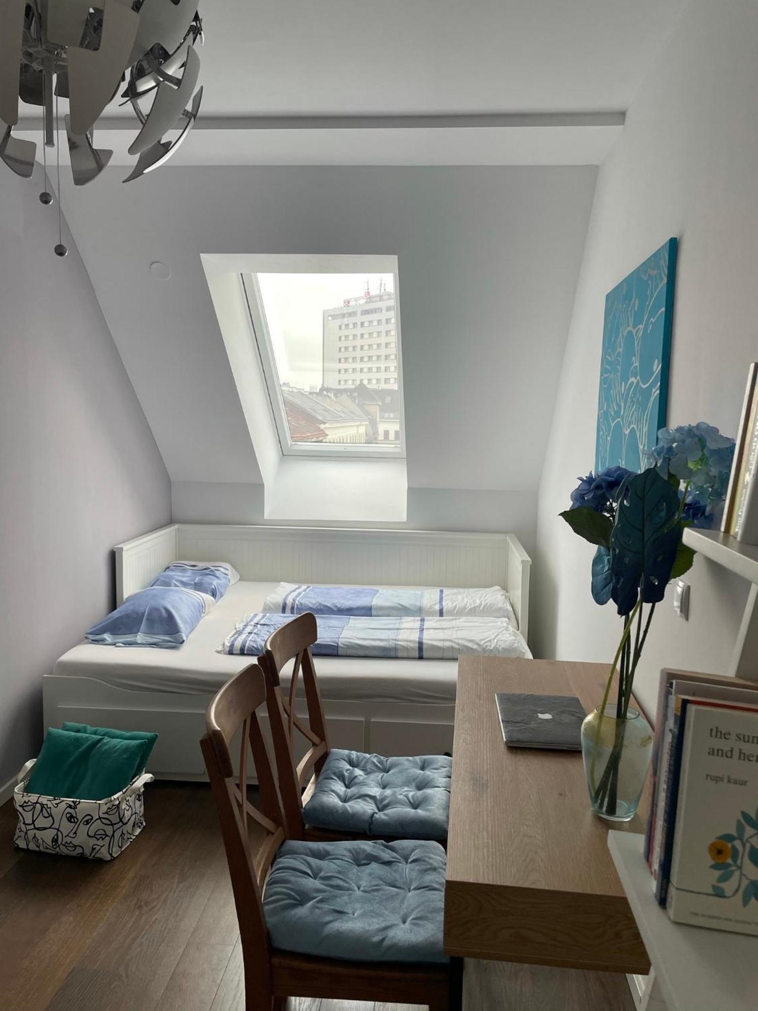 Stylish Rooms, Sunny Terrace In Vienna City Center Bagian luar foto
